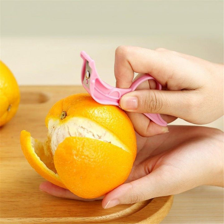 Multifunction 3 In 1 Fruit Peeler