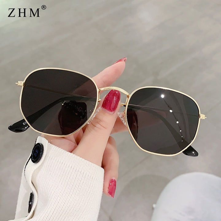 Chic Square Metal Frame Sunglasses