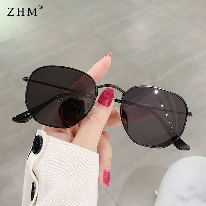 Chic Square Metal Frame Sunglasses